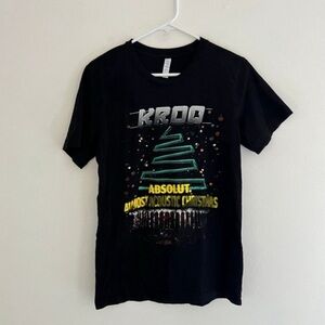 KROQ 2018 Almost Acoustic Christmas Tee Medium